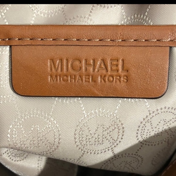 -Michael Kors Hamilton Logo Leather Shoulder Handbag - Picture 10 of 12